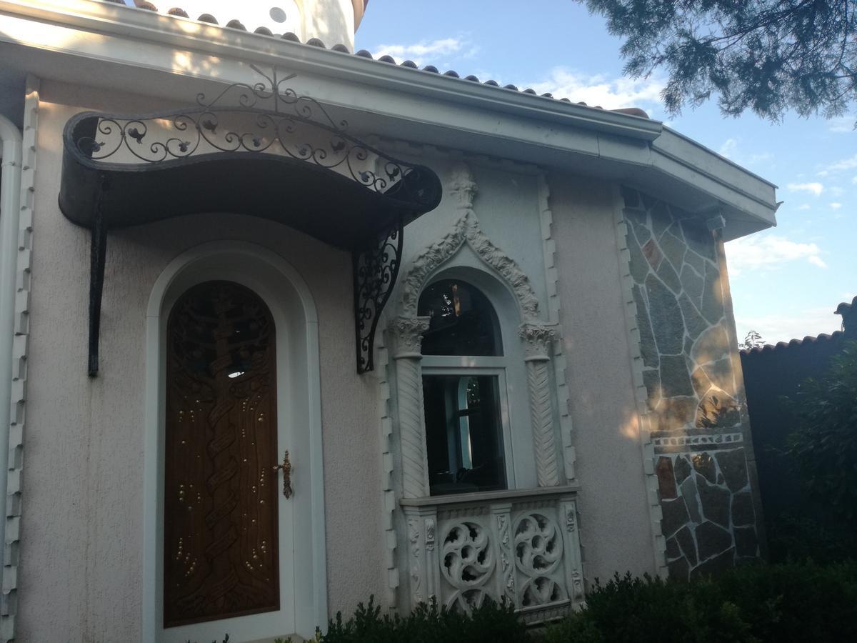 Villa St. Michael Madara Luaran gambar