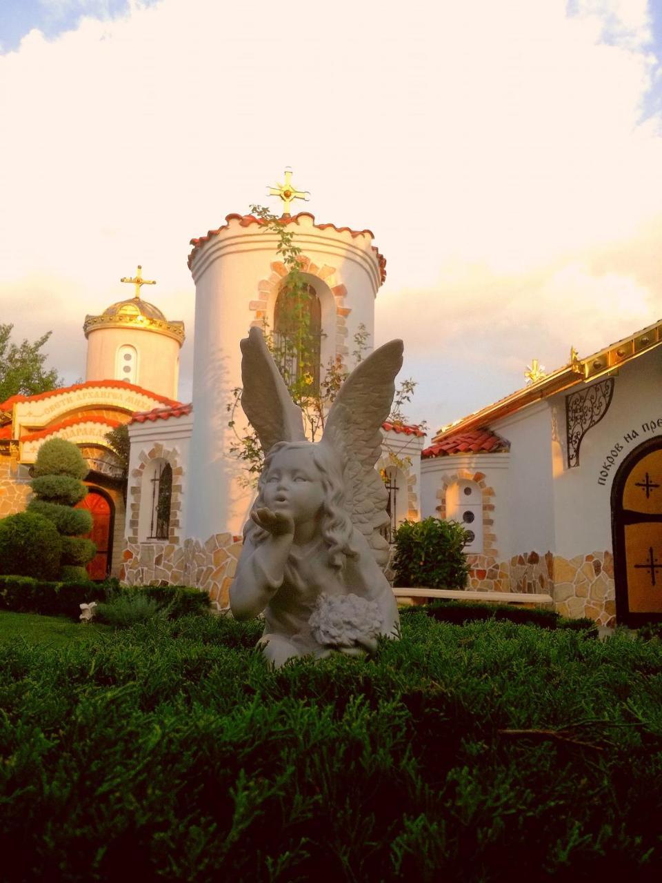 Villa St. Michael Madara Luaran gambar